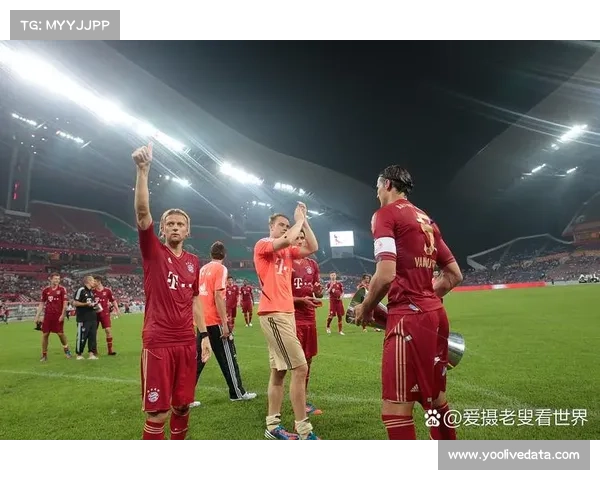 奥利塞任意球抽射被挡,拜仁右路攻势持续制造威胁 奥利塞任意球抽射被挡,拜仁右路攻势持续制造威胁